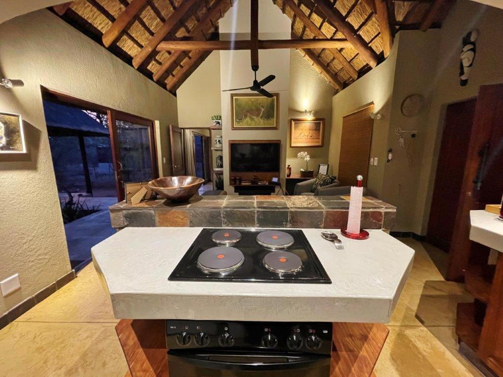 10 Raptors Lodge フッドスプルイト エクステリア 写真